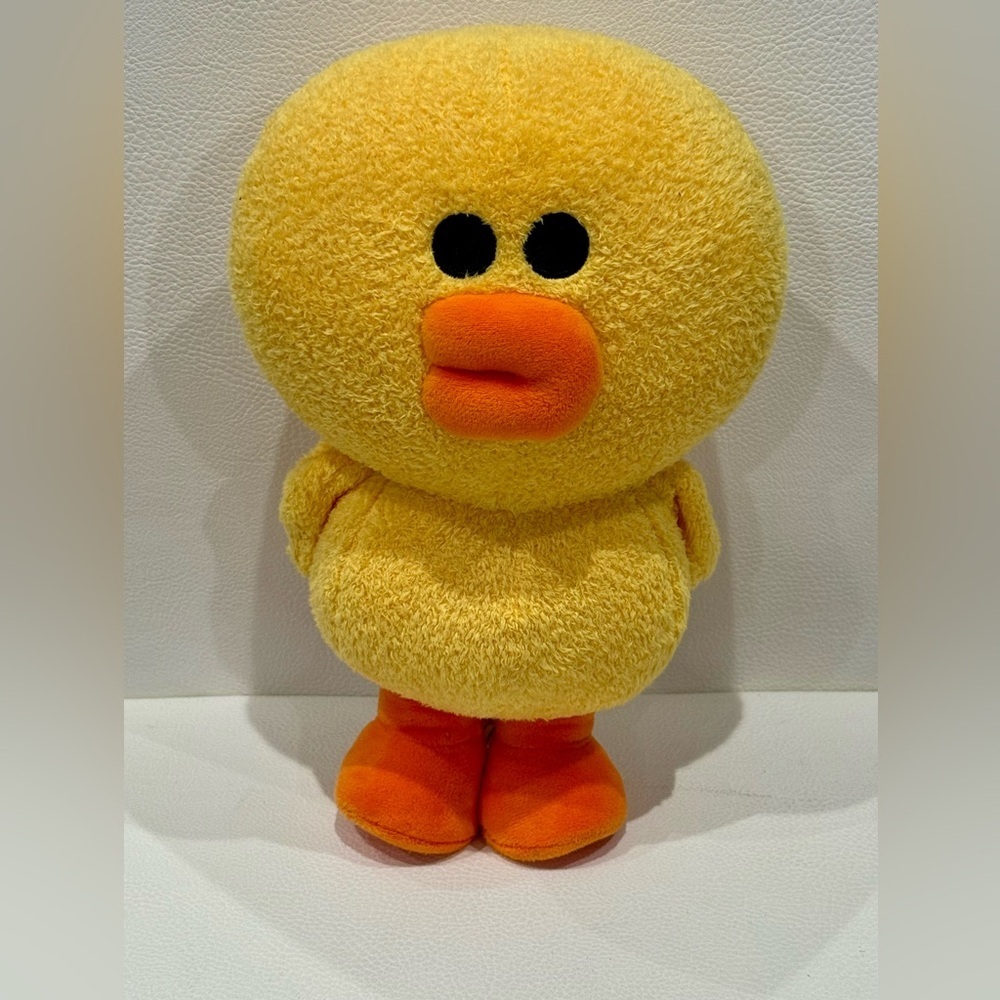 Gund Line Friends Sally Chick Plush Standing Duck 11" Stuffed Animal